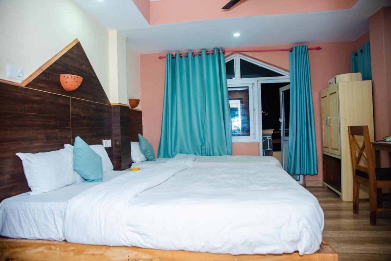 Hotel Olympus Pokhara Exterior foto